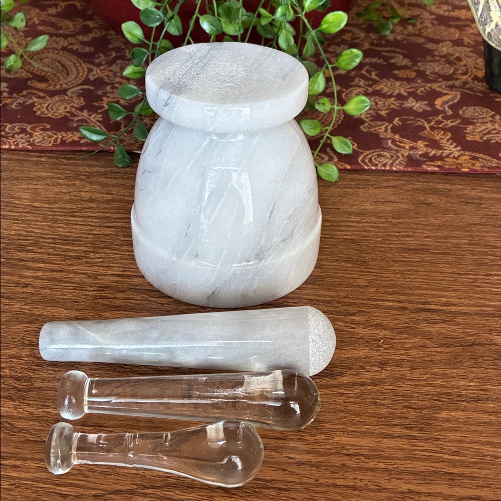 Vintage 6 Once Marble Mortar and 5”Pestle Set - Picture 3 of 8